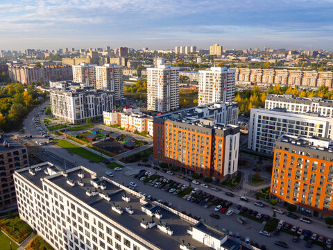 Modern residential neighborhoods in Novosibirsk on the banks of the Ob River. European microdistrict - modern new buildings.