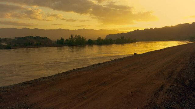 Scenery of sunrise in Huanghe