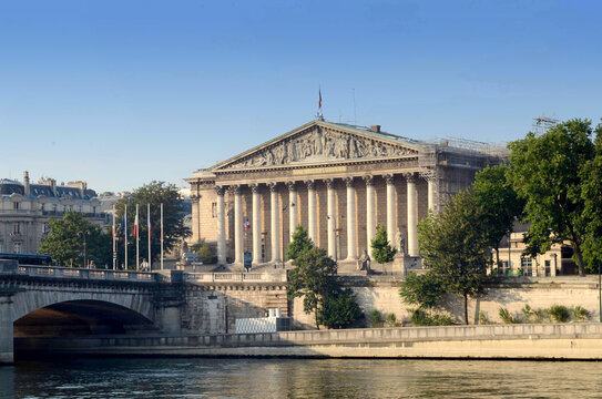 assembl&eacute;e nationale