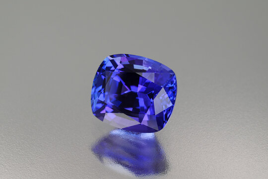 タンザナイト(tanzanite) Antique mix cut	