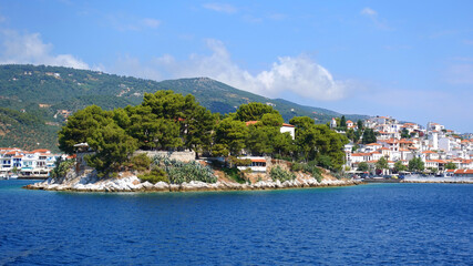 Fototapeta premium Picturesque main town of Skiathos island, Sporades, Greece