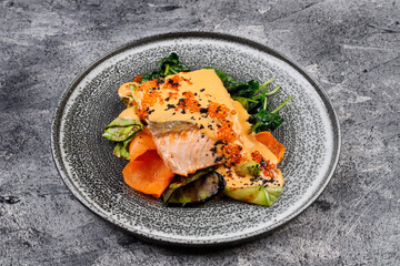 smoked salmon with cheddar cheese, red caviar,spinach,zucchini and carrots