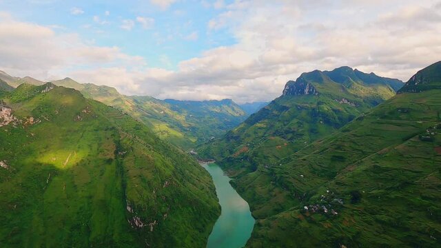 Clouds flying above Nho Que river on Ma Pi Leng pass in Dong Van district, Ha Giang province, Vietnam by time-lapse.
