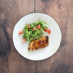 BBQ Chicken and Salad with Tomatoes