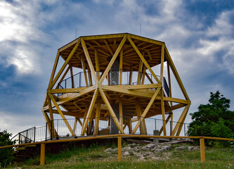 Gl&uuml;ckler K&aacute;roly look-out, Budapest