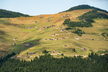 Obraz premium Scenic mountain village on a hillside of Karadeniz region in Turkey