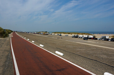 Strand und D&uuml;nen bei Renesse
