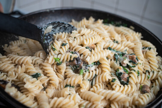 Pasta con espinaca