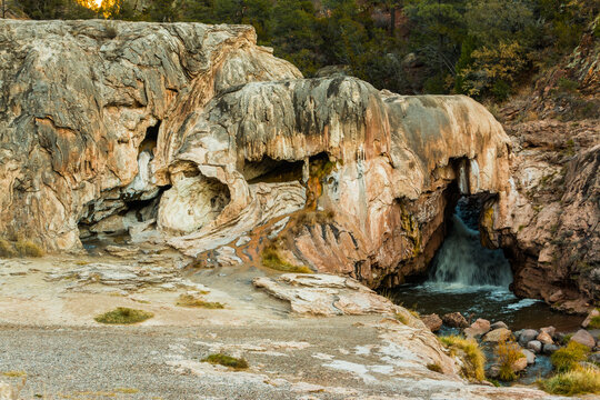 Soda Dam Falls, Santa Fe National Forest, New Mexico,USA