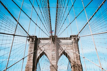 Brooklyn Bridge walkway cables