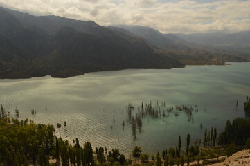 Fototapeta premium The beautiful Andes Mountains between Argentina and Chile 