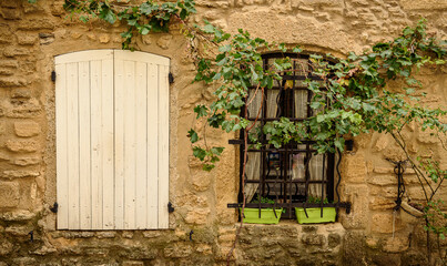 Fototapeta premium Joli village médiéval de Châteauneuf-du-Pape