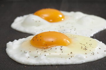 目玉焼き