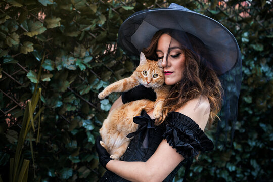 A beuty witch in Halloween