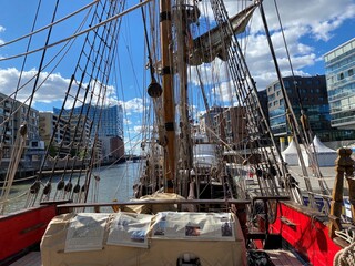 Magic_Sailing_No1