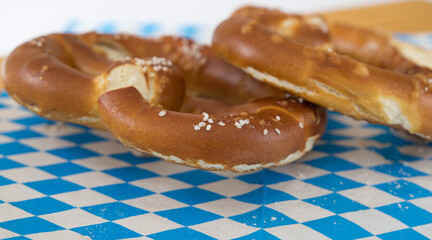 Two pretzel on a napkin