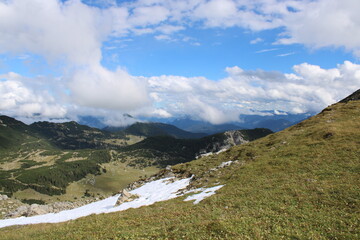 Hiking trip to the summit of Krottenkopf, the highest peak in the Bavarian Estergebirge