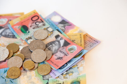 Australian currency,notes and coins,pay in cash