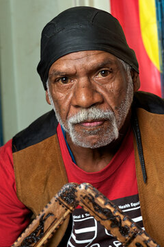 Wurundjeri Elder with Boomerangs
