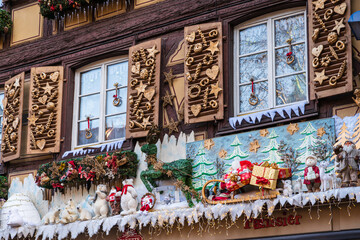 Fototapeta na wymiar Christmas decorations in the Christmas Market, Colmar, Alsace, France