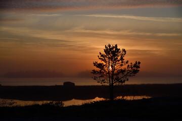 Obraz na płótnie Canvas Sunrise on the White Sea in Karelia, Russia