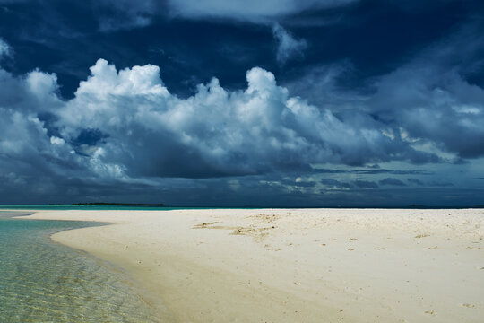 Beautiful beach with sandspit at Maldives