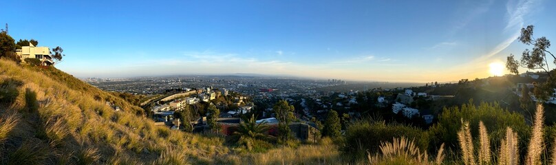 Naklejka premium a view of Los Angeles from the Hollywood Hills (West Hollywood)