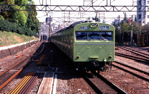 山手線103系電車