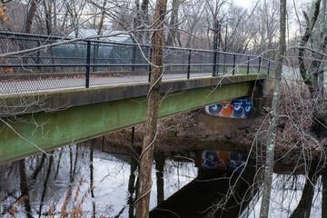 graffiti bridge