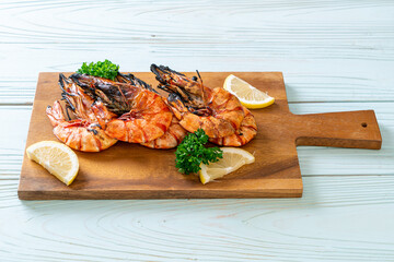 grilled tiger prawns or shrimps