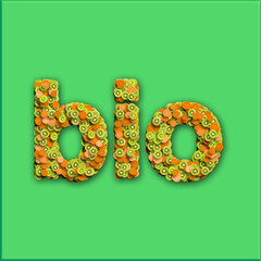 bio con  carote e kiwi e sfondo verde