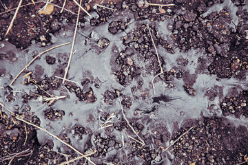 Textura de alquitrán sobre tierra de residuos