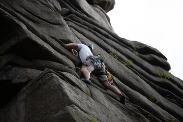 klettern Bouldern Felswand Kletterer