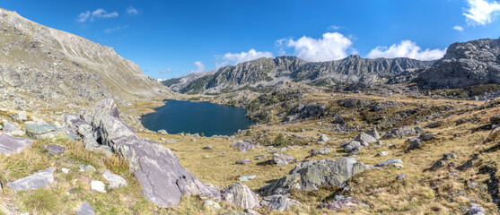 Paysage de montagne dans les Alpes et le parc du Mercantour