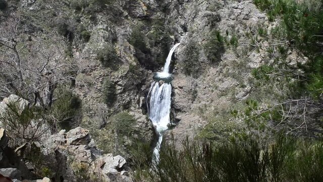 Parco nazionale d'Aspromonte, Gambarie, cascate Maesano, roccia, salti