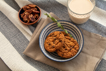 cookies with chocolate and milk