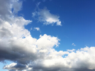 Obraz premium 空と雲の青空背景