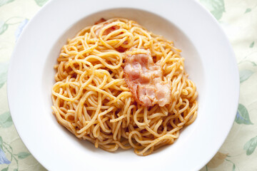 インスタントスパゲティー
