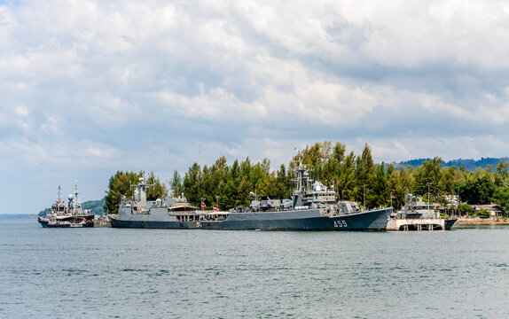 TAB LAMU, THAILAND - NOVEMBER 30, 2018: Pier With Military And Civilian Ships In The Port Of Tab Lamu In Thailand