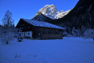 Winterlandschaft im Klausbachtal bei Ramsau