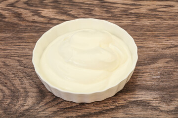 Sour cream in the bowl