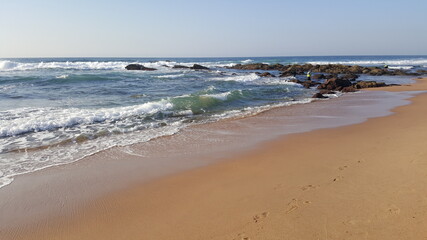 Fototapeta na wymiar Beach and Waves