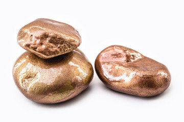 Copper nugget in solid state, is a chemical element, with applications in metal alloys, industrial use