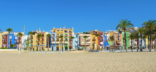 Casas de colores en Villajoyosa, España