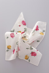 花柄のハンカチ