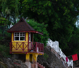 Fototapeta na wymiar lifeguard hut Store Bay Tobago