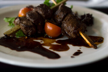 lamb chops with vegetables