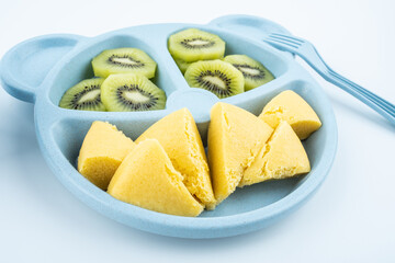 Baby Nutrition Meal Millet Cake and Kiwi Fruit