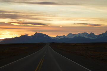 Fototapeta na wymiar Sunset over El Chaltén in Patagonia, Argentina