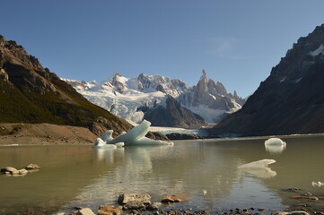 Hiking around the icy glacial lakes of El Chalten, Laguna de los Tres and Fit Roy Mountains in Patagonia, Argentina